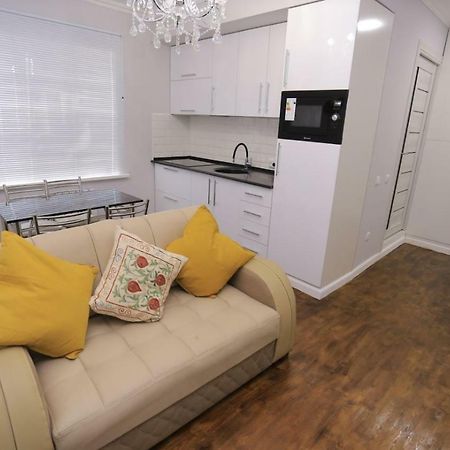 Luxury 2 Bedrooms Apartment Walking Distance From Gur-Emir Samarkand Eksteriør billede