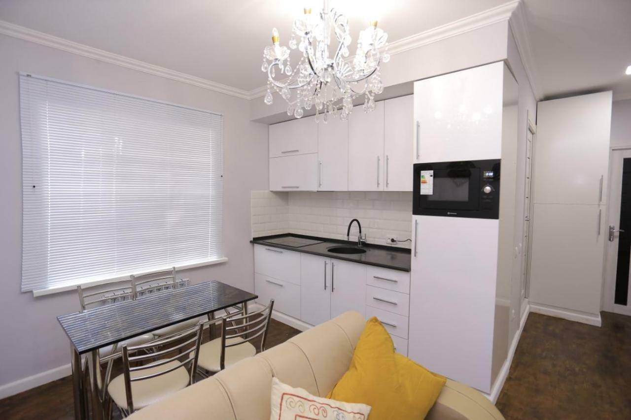 Luxury 2 Bedrooms Apartment Walking Distance From Gur-Emir Samarkand Eksteriør billede